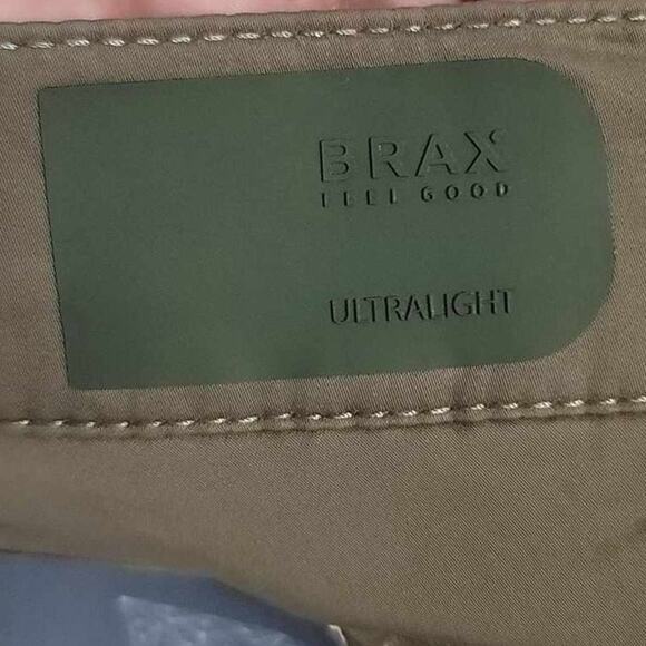 Brax Feel Good Bozen Flat Front Stretch Cotton Bermuda Shorts Green 33 NEW - Picture 8 of 16